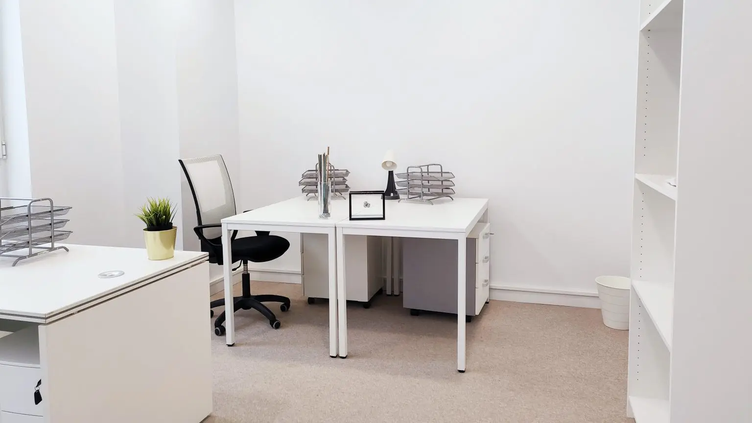 puesto caliente en inn offices